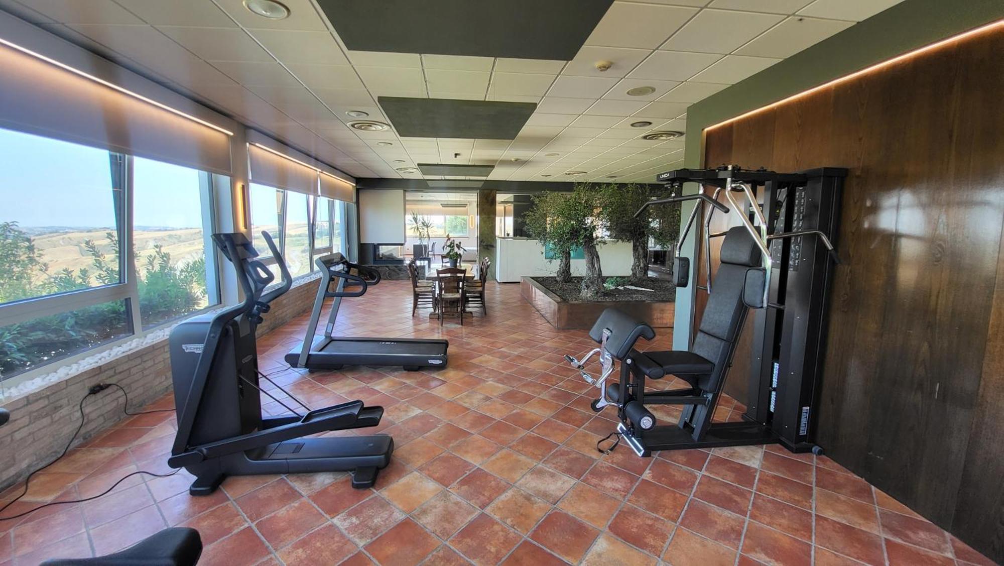 Bellavista Suite Spa Staffolo 外观 照片